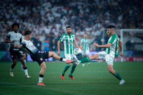 Partida ocorreu na noite desta quarta-feira, na Neo Química Arena, em São Paulo. Juventude venceu o confronto de ida das quartas de final por 2 a 1, no Estádio Alfredo Jaconi