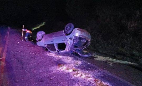Outros dois ocupantes, um jovem de 20 anos e outro de 17, ficaram feridos
