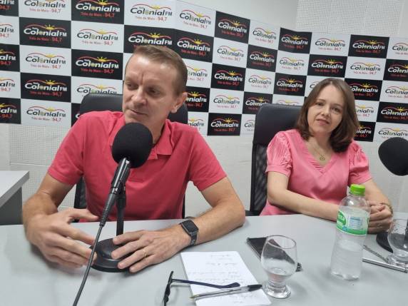 Os dois estiveram em entrevista na Rádio Colonial Fm