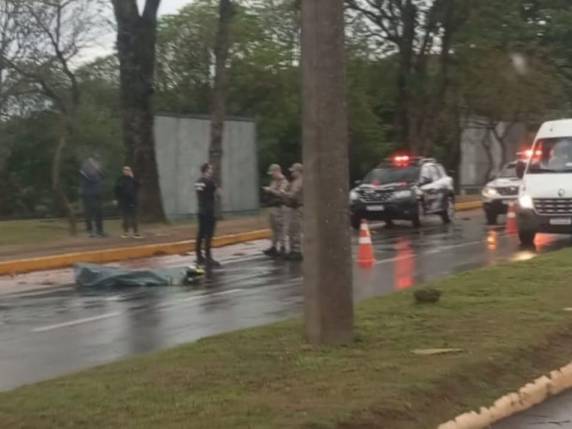 O acidente ocorreu na Av. Expedicionário Weber, no bairro Cruzeiro