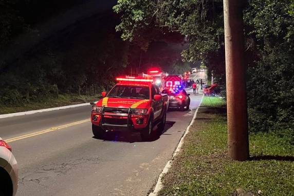 Caso foi registrado na última quinta-feira, na  Estrada Costa Gama, quando Tuelen Ilaine da Silva Rosa, 22 anos, colidiu o veículo que conduzia contra um poste. Ela estava internada no Hospital de Pronto Socorro, mas não resistiu