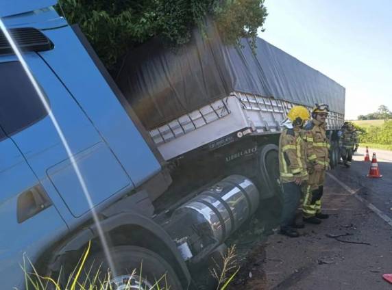O acidente ocorreu entre as cidades de Ernestina e Tio Hugo