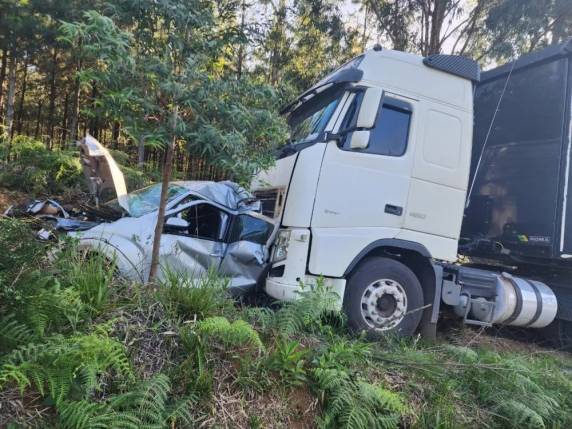 A vítima era passageira do banco traseiro de um Fiat Palio