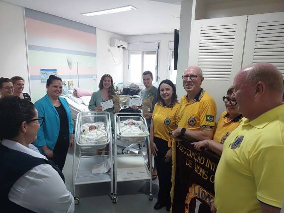 Em sua fala, o Governador Distrital do Lions agradeceu o apoio do Hospital e ressaltou a relevância do projeto para a comunidade como um todo.