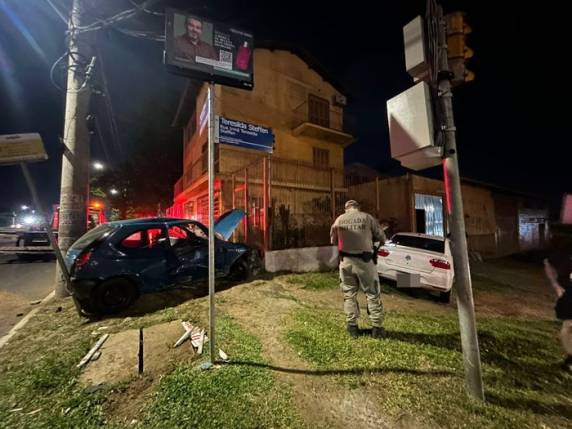 Segundo a Brigada Militar e o Corpo de Bombeiros, as vítimas são motoristas dos veículos e estavam sob efeito de álcool