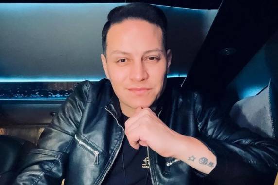 Em 11 de novembro, músico perdeu o controle do veículo na ERS-307, em Santa Rosa, e capotou. Banda informou que vocalista vai seguir a recuperação em casa