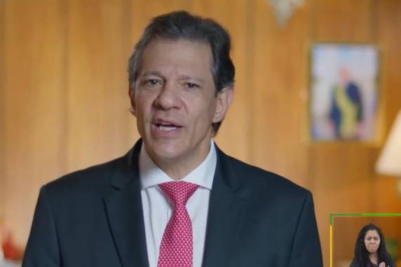 Ministro fez pronunciamento de sete minutos de duração em rede nacional de rádio e televisão na noite desta quarta-feira