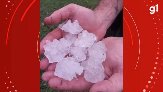 Todas as regiões do estado gaúcho devem ser atingidas durante a madrugada e a manhã.