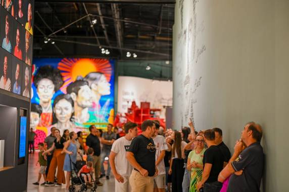 Em seu primeiro ano, o MEA recebeu milhares de visitantes na principal exposição de longa duração do Brasil dedicada à história da agricultura brasileira.