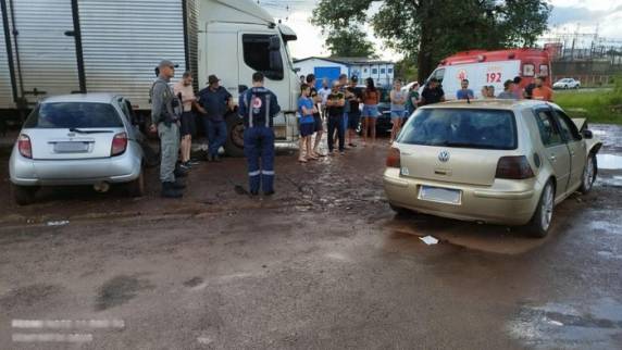 Colisão aconteceu na tarde de sábado. Mulher de 66 anos não resistiu aos ferimentos e faleceu no local