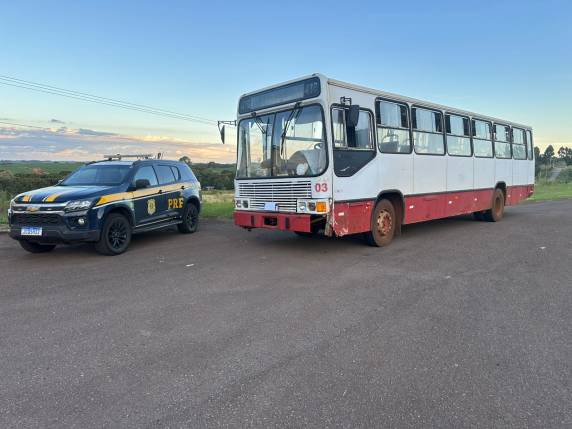Os passageiros, todos residentes em Lagoa Vermelha, foram liberados. 