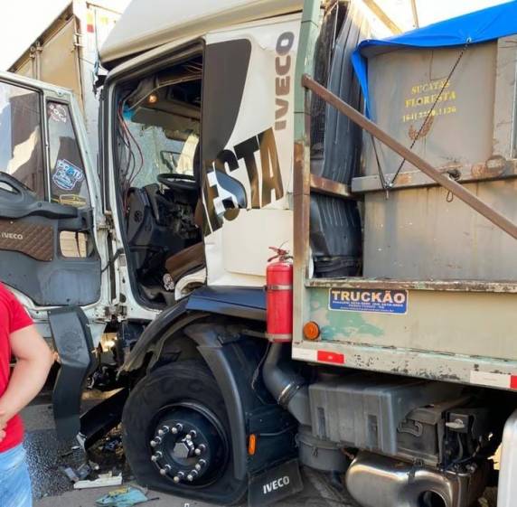 Colisão ocorreu na região de serra da rodovia