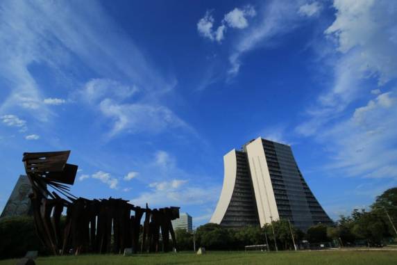 Predomínio será de sol entre nuvens, com condições para chuva principalmente no Noroeste