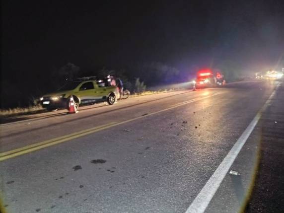 Acidente aconteceu em Capão do Leão na noite desta sexta-feira (17). Vítima, de 33 anos, era natural de Jaguarão e estava no automóvel