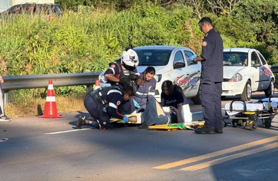 O acidente envolveu a moto da vítima e um automóvel Gol