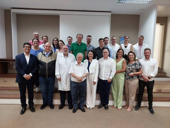 Dr. Lucchese, esteve acompanhado do deputado Osmar Terra e do cirurgião cardiovascular pediátrico Dr. Daniel Hoyer Barcellos