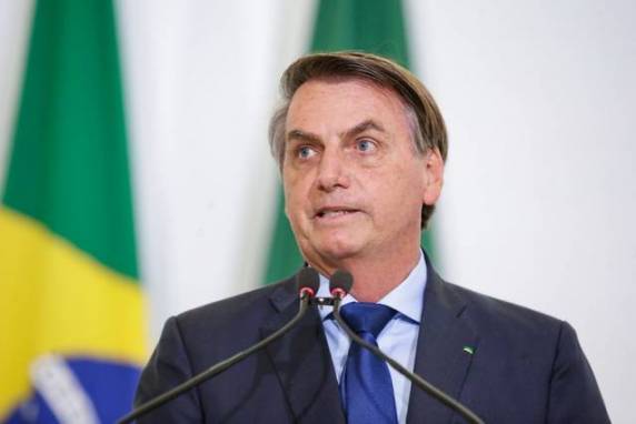 Indiciado em 3 investigações, Bolsonaro disse estar preparado para ser preso.