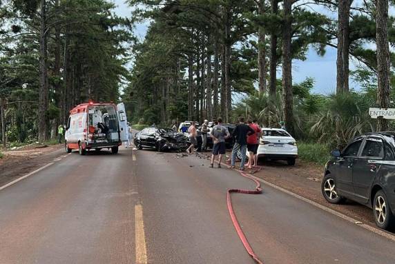 O acidente aconteceu no local conhecido como trecho dos pinheiros