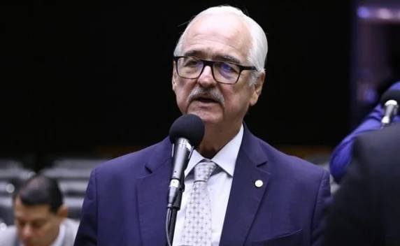 ''Existe um subfinanciamento do SUS, que foi feito em 1988 e precisa ser revisto''.