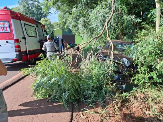 O acidente ocorreu no bairro Santana na saída para Santo Augusto