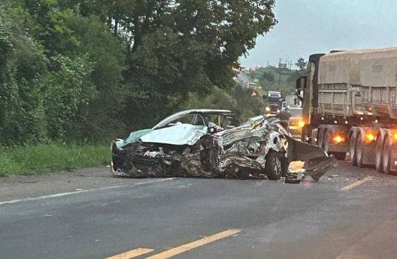 O acidente ocorreu no Km 207 da BR-158, no início da manhã desta quinta-feira