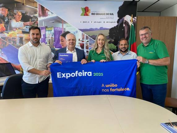 Luciane Wachter destaca a importância dos contatos presenciais para fortalecer parcerias