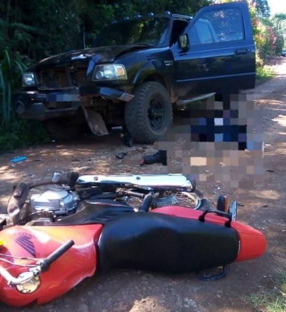 A criança conduzia a motocicleta envolvida no acidente com uma caminhonete