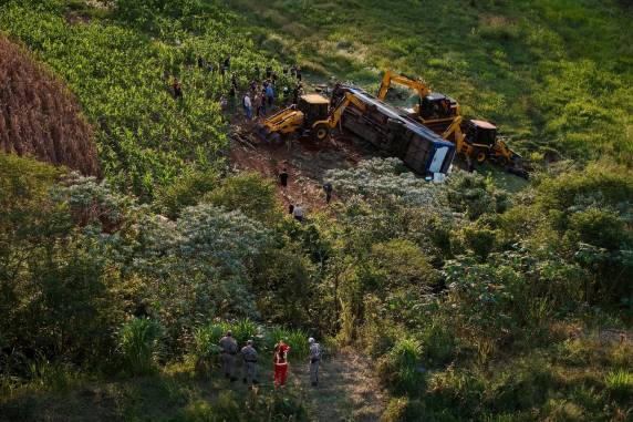 Acidente aconteceu no final da manhã da última sexta-feira. Sete alunos do curso de Paisagismo morreram