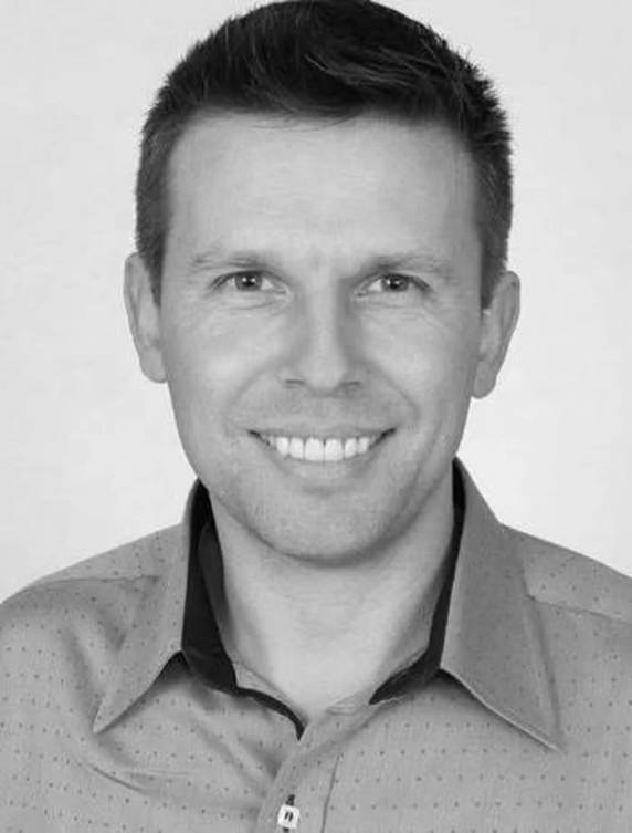 Artista lutava contra um câncer no fígado. Ele tinha 45 anos