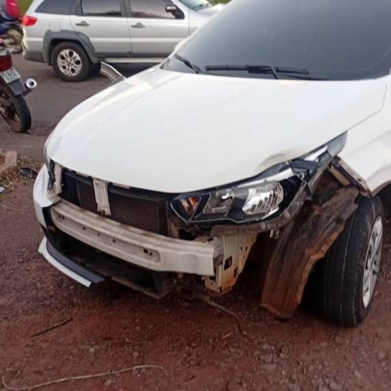 Colisão com carro ocorreu na esquina com a rua Dona Luiza Graeff próximo a Chevrolet Sponchiado