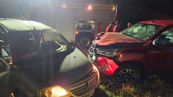 Motorista de 80 anos teve traumatismo craniano após colisão entre dois carros em Lages