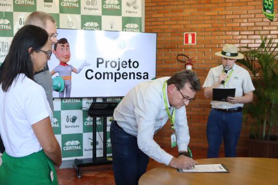 O projeto nasceu da necessidade de atender à exigência legal de ordenação florestal