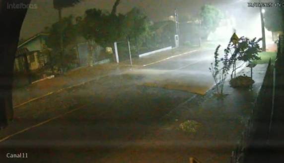 Em Ijuí o vento teve início por volta das 5h30min