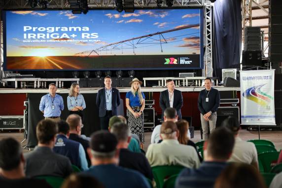 Os encontros integram a programação da Expofeira e reuniram autoridades, técnicos e produtores em busca de soluções para o agronegócio gaúcho.