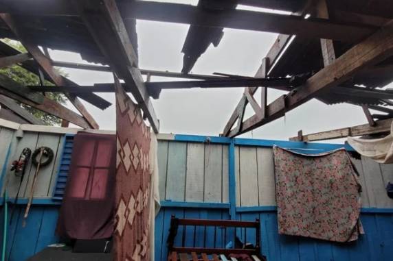 Na noite desta sexta-feira, duas rodovias seguiam totalmente bloqueadas: a RS-348, em Faxinal do Soturno, e a RS-502, em Novo Cabrais