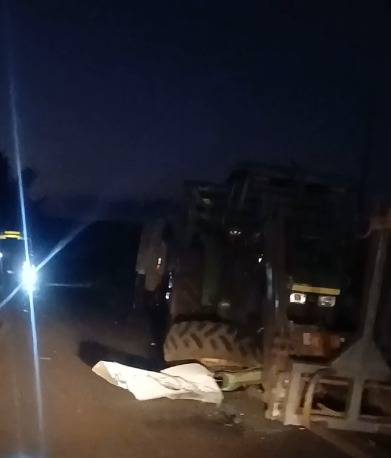 O primeiro envolveu o capotamento de uma van