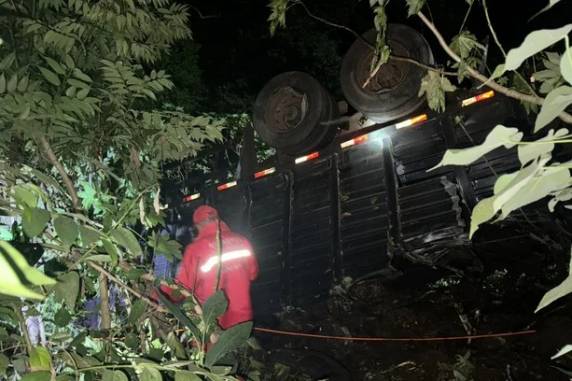Homem ficou preso nas ferragens e morreu no local