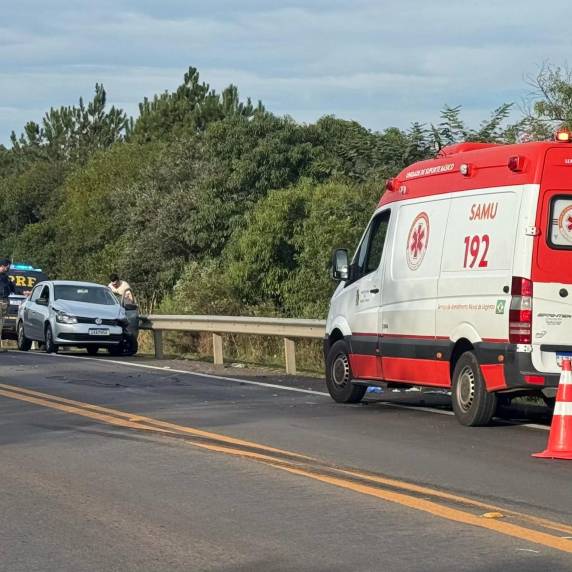 Motorista de um Volkswagen Voyage teria cochilado ao volante antes da colisão