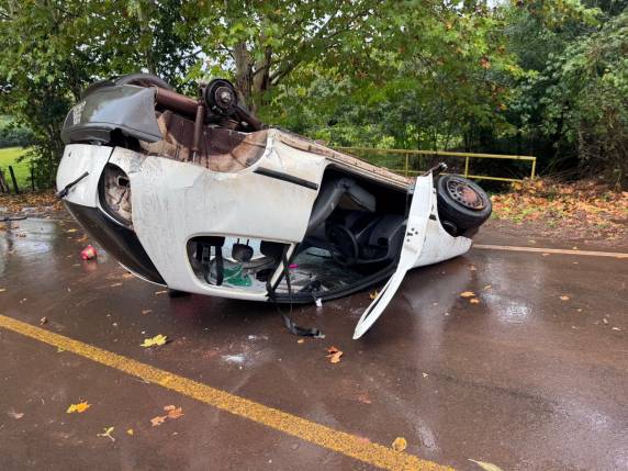 Os feridos foram socorridos pelo Samu e o Corpo de Bombeiros