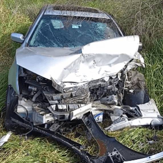 Os feridos foram encaminhados para atendimento médico em Passo Fundo.