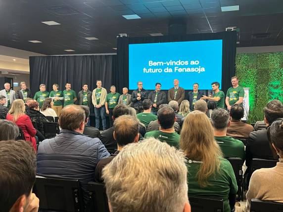 A novidade faz parte do novo planejamento estratégico da Feira Nacional da Soja e abre espaço para uma importante atuação nas discussões de toda a cadeia produtiva da cultura, além de reconhecimento mundial a partir de 2026.