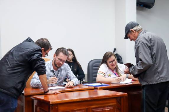 Evento marca avanço na regularização fundiária do Loteamento Reimann