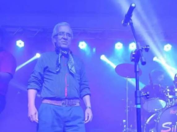 Ele chegou a receber atendimento no local, mas não resistiu