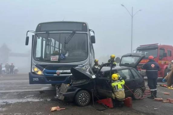 De acordo com o CRBM, as condições climáticas no momento da colisão eram desfavoráveis