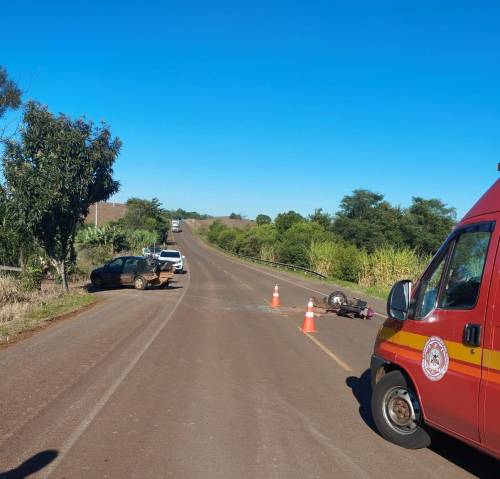 A Unidade do SAMU e a guarnição do Corpo de Bombeiros de Três Passos atenderam a ocorrência