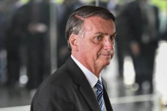 Investigações indicaram que policiais, servidores e funcionários teriam formado uma organização criminosa para monitorar pessoas e autoridades públicas durante a gestão do ex-presidente