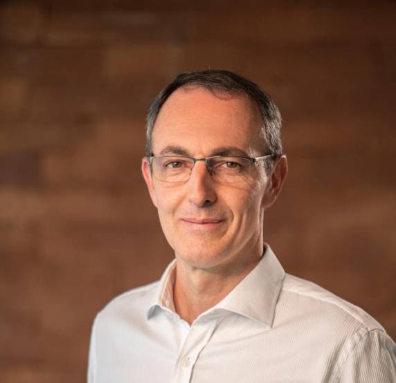 O Sicredi é mais do que uma instituição financeira. É uma expressão viva de tudo o que o cooperativismo representa: pertencimento, resiliência, desenvolvimento local e compromisso com o futuro.