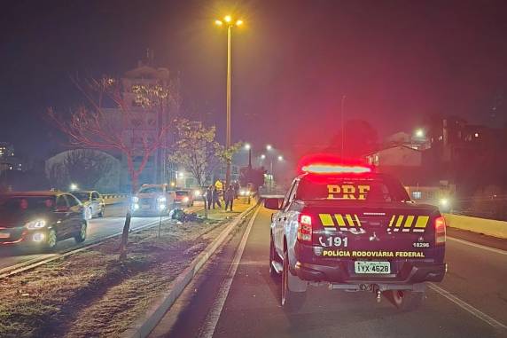 Motociclista foi socorrido em estado grave