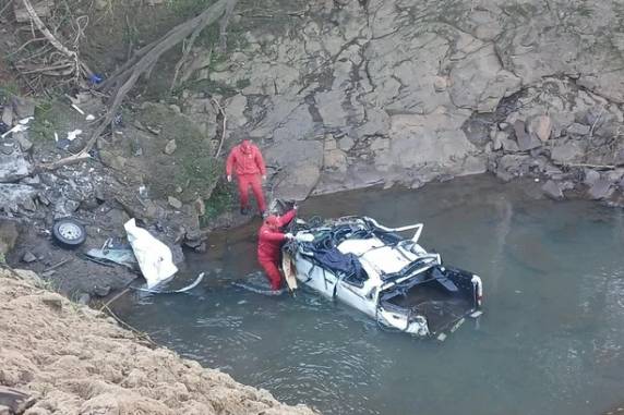 Condutor estava sozinho no veículo. Trânsito está liberado no local