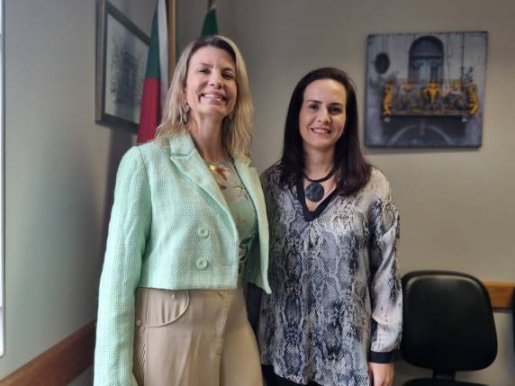 Na tarde desta terça-feira, conversamos com as duas promotoras.